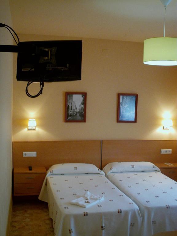 Hotel Mont-Roig المظهر الخارجي الصورة